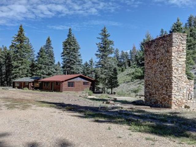 House for sale in Red River, New Mexico