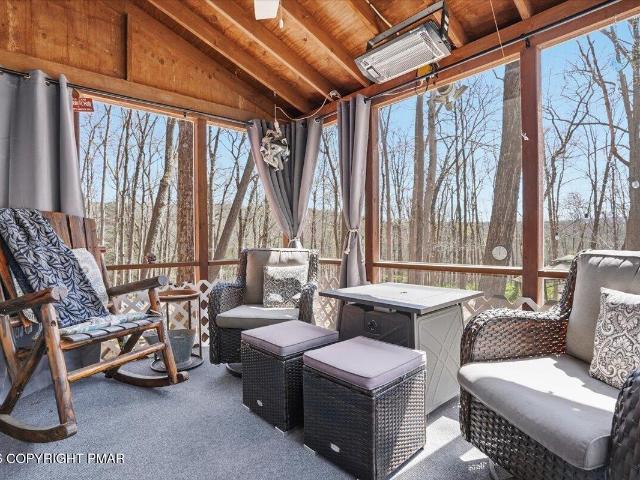 House for sale in Dingmans Ferry, Pennsylvania