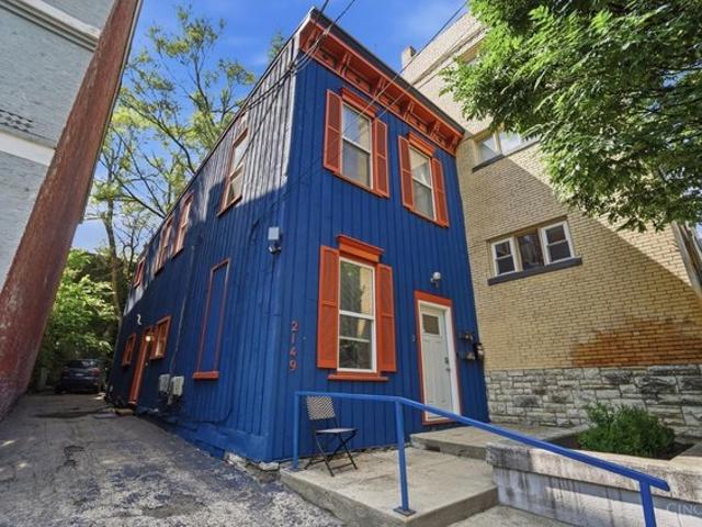 House for sale in Roselawn, Ohio