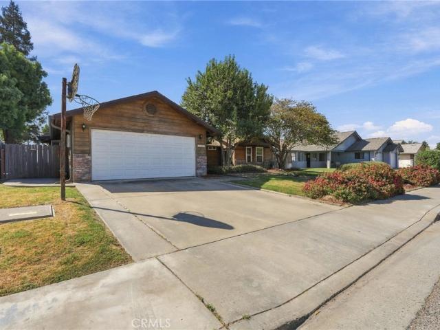 House for sale in Porterville, Tulare County