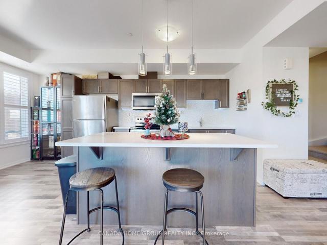 Condo for sale in Pickering, Golden Horseshoe