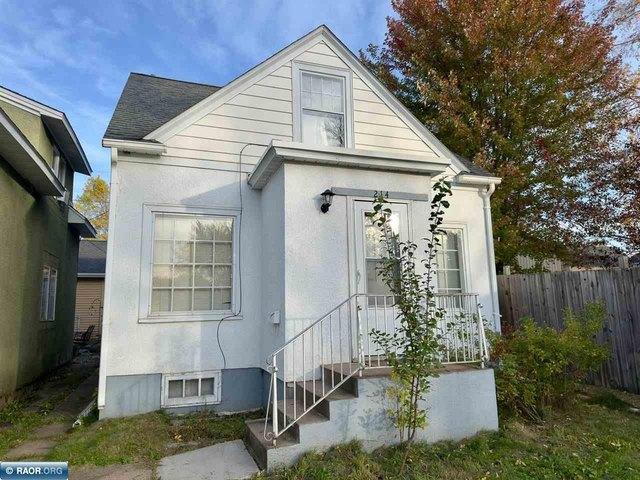 House for sale in Chisholm