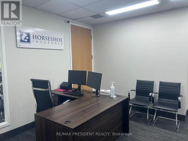Commercial for rent in Mississauga, Ontario