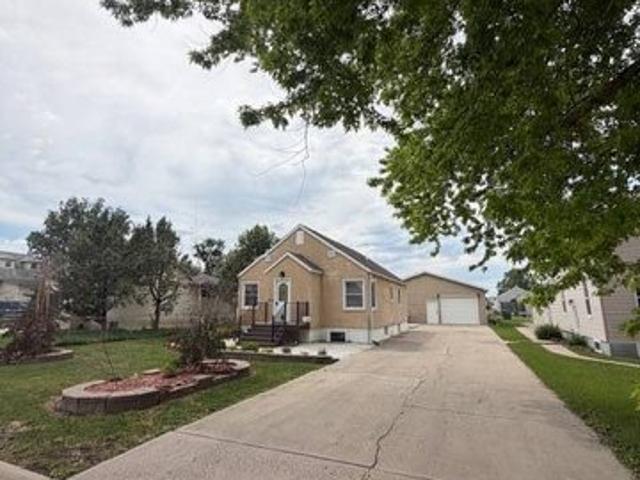 House for sale in Sidney, Montana