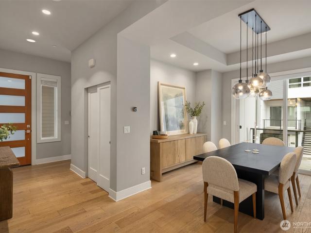 Condo for sale in Kirkland, Washington