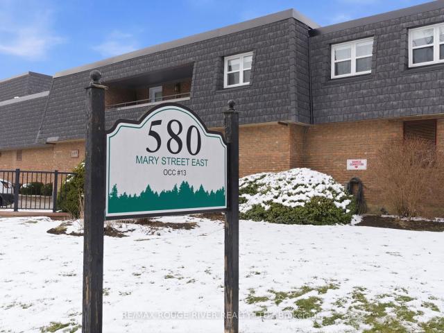 Condo for sale in Whitby, Golden Horseshoe