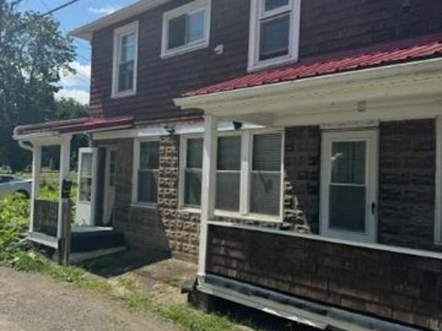 House for sale in New Kensington, Pennsylvania