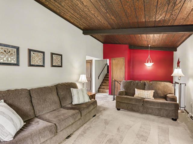 House for sale in Lonsdale, Rice County