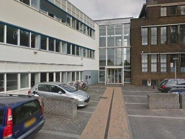 Bedrijfspand te huur in Schieweg, Delft