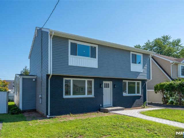 House for sale in Saddle Brook, New Jersey