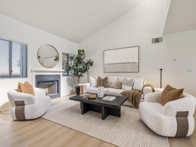 Condo for sale in Hercules, California