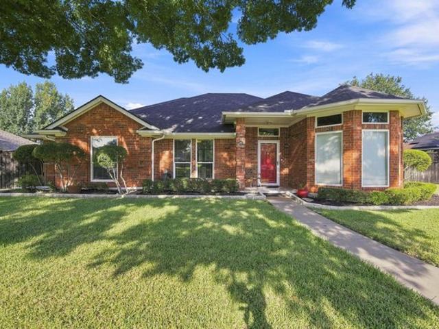 House for sale in Ellis, Texas