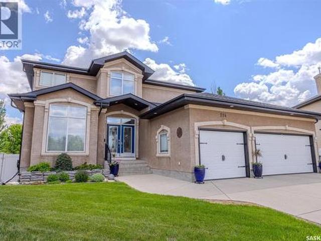 House for sale in Saskatoon, Saskatchewan