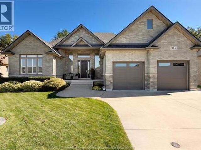 House for sale in Kingsville, Southwestern Ontario