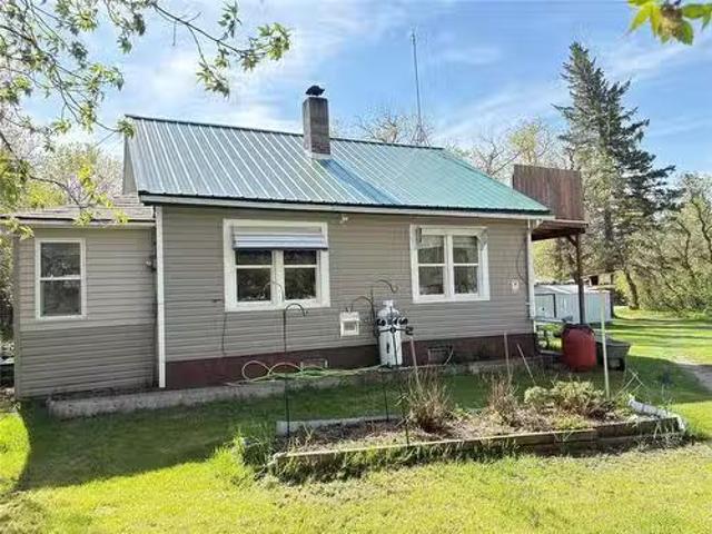 House for sale in Oakburn, Manitoba