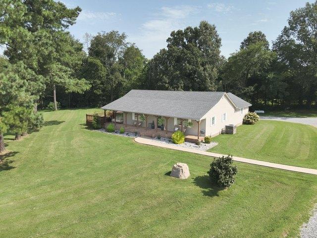 House for sale in Benton, Kentucky