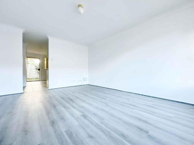 Townhouse for rent in Sydney, New South Wales