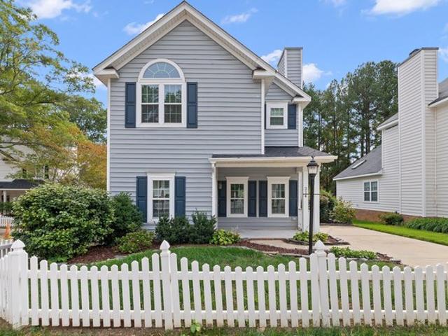 House for sale in Hermitage Park, Cary