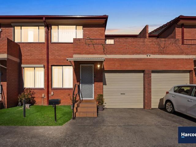House for rent in Macquarie Fields, Sydney