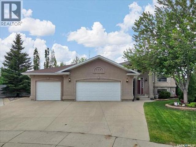 House for sale in Warman, Saskatchewan
