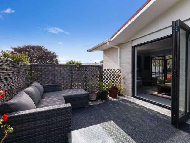 Apartment for sale in Hillsborough, Taranaki