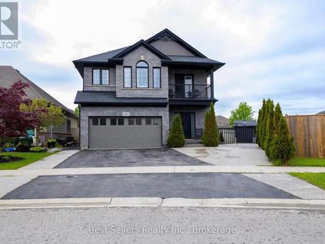 House for sale in Welland, Golden Horseshoe