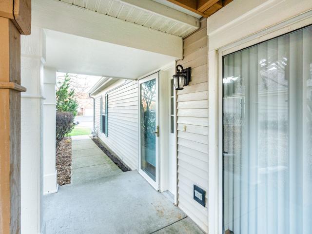 Townhouse for sale in Mount Prospect, Illinois