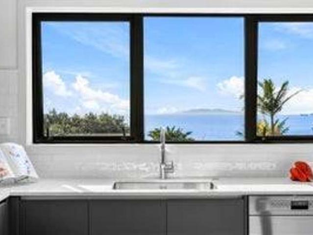 House for rent in Whangaparaoa