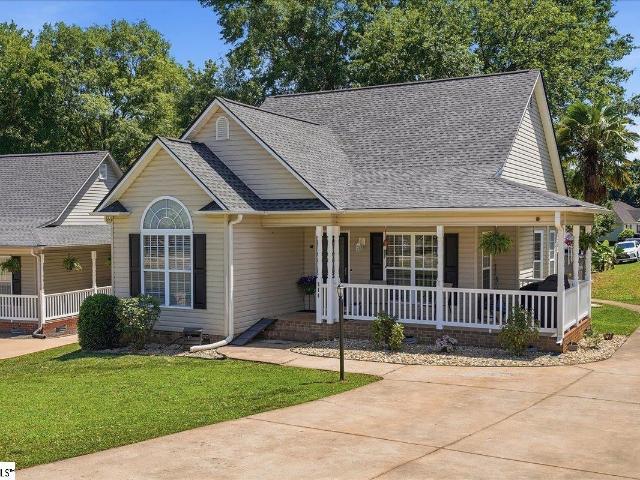 House for sale in Boiling Springs, South Carolina