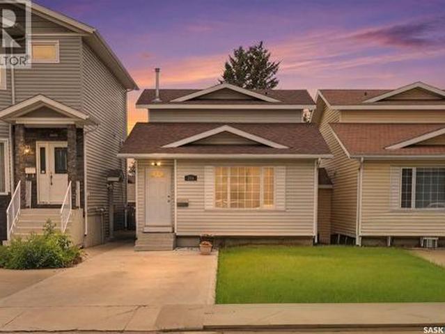 House for sale in Saskatoon, Saskatchewan