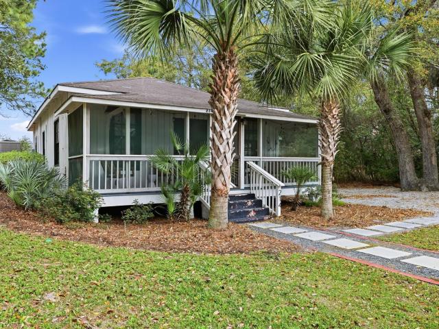 House for sale in Folly Beach, South Carolina