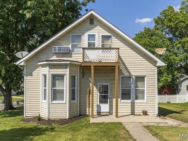 House for sale in Monroe, Illinois