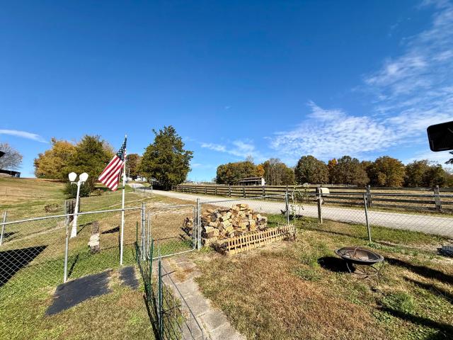 House for sale in Gilreath, McCreary County
