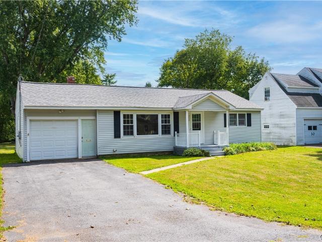 House for sale in Oneida, New York