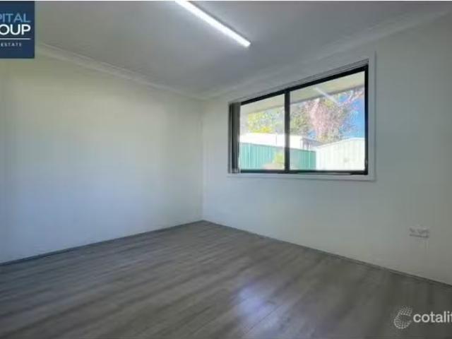 House for rent in Minto, Sydney