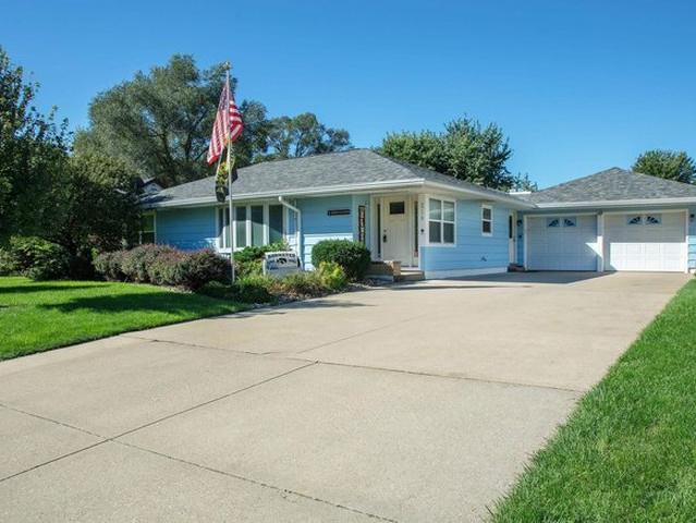 House for sale in Evansdale, Black Hawk County
