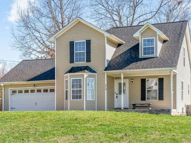 House for sale in Fort Campbell, Kentucky