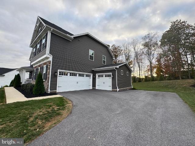 House for sale in Spring Grove, Pennsylvania