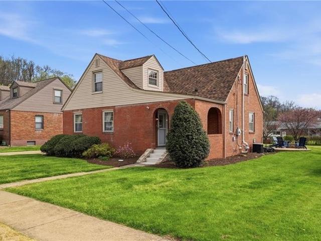 House for sale in Cheswick, Pennsylvania