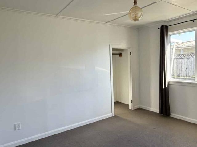 Apartment for rent in Hillsborough, Taranaki