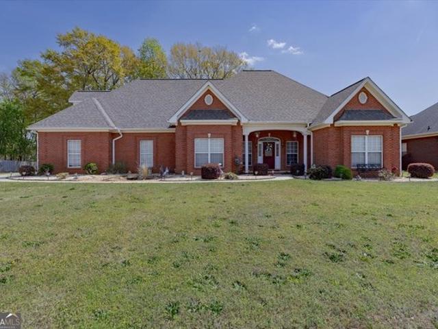 House for sale in Kathleen, Georgia