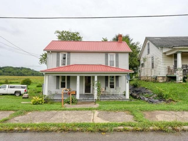 House for sale in Guernsey, Ohio
