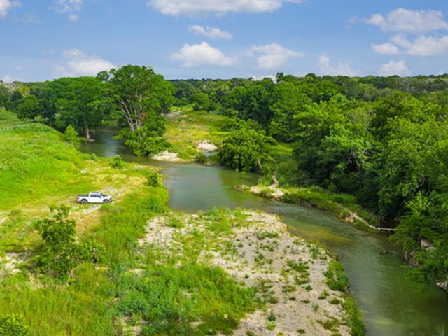 Farm for sale in Kendall, Texas