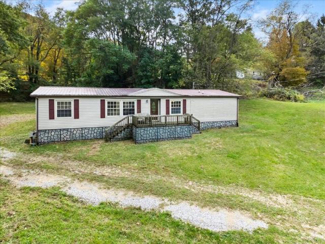 House for sale in Maybrook, Pembroke