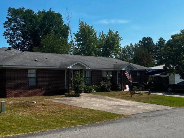 House for sale in Ark