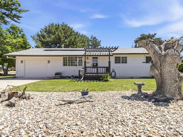 House for sale in Caldwell, Idaho
