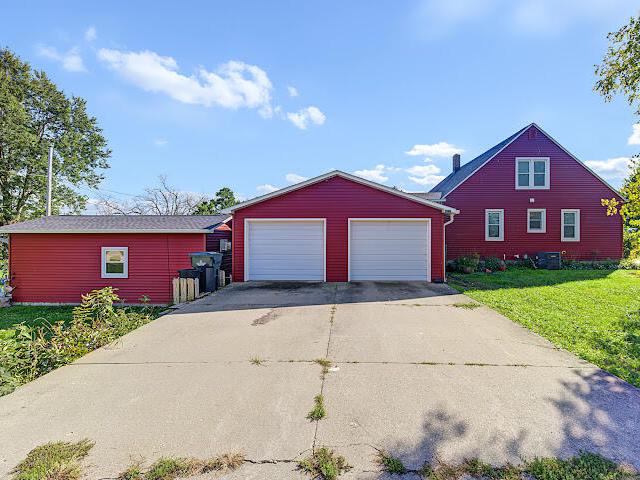 House for sale in Zearing, Story County