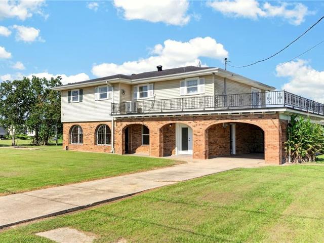 House for sale in Gulftown, Buras