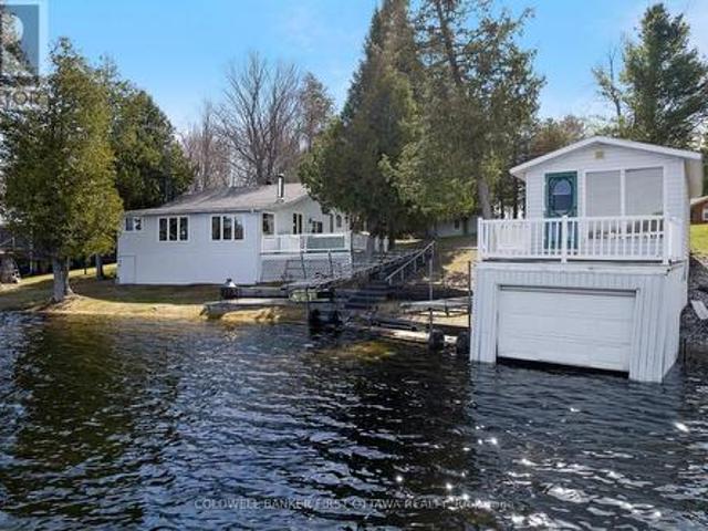 House for sale in Lanark Highlands, Ontario
