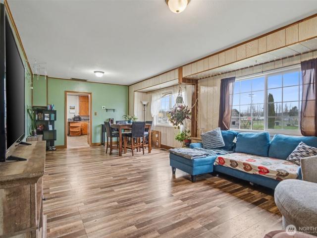 House for sale in Pe Ell, Washington